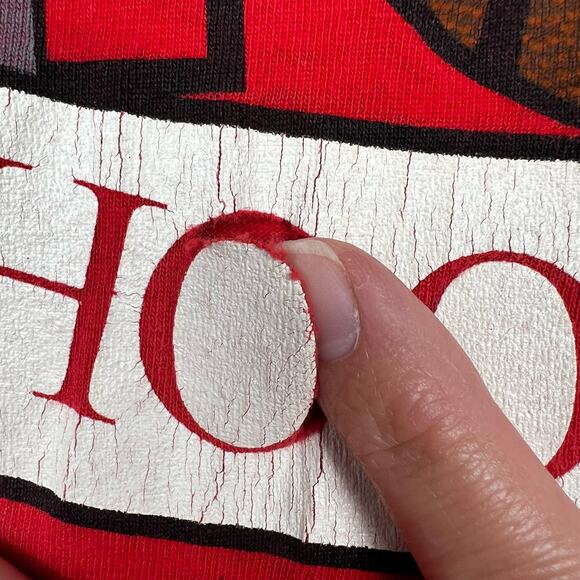 Red Vintage Indiana University T-shirt Size M Russell IU Hoosiers Basketball - Picture 6 of 9